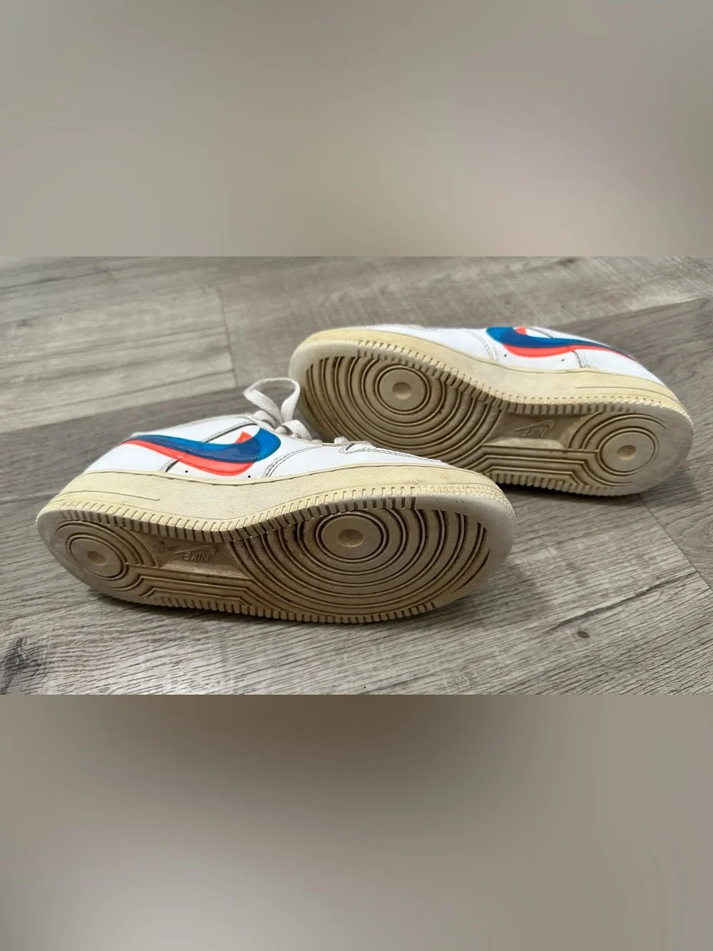 Nike Air Force 1 Low Multi-Color Swoosh Kids Size ~3.5Y / CN 235